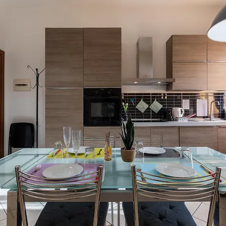 La Tana Di Mart - Zona Navigli - Vicino Metro Μιλάνο